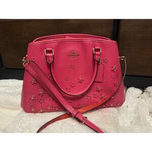Excellent condition Coach Tea Rose pink satchel Applique